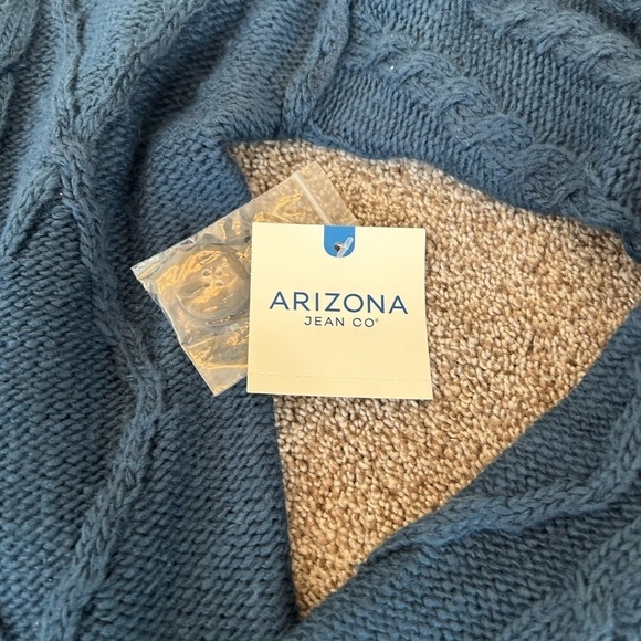 NEW Arizona Blue Knitted Cardigan - Picture 4 of 5
